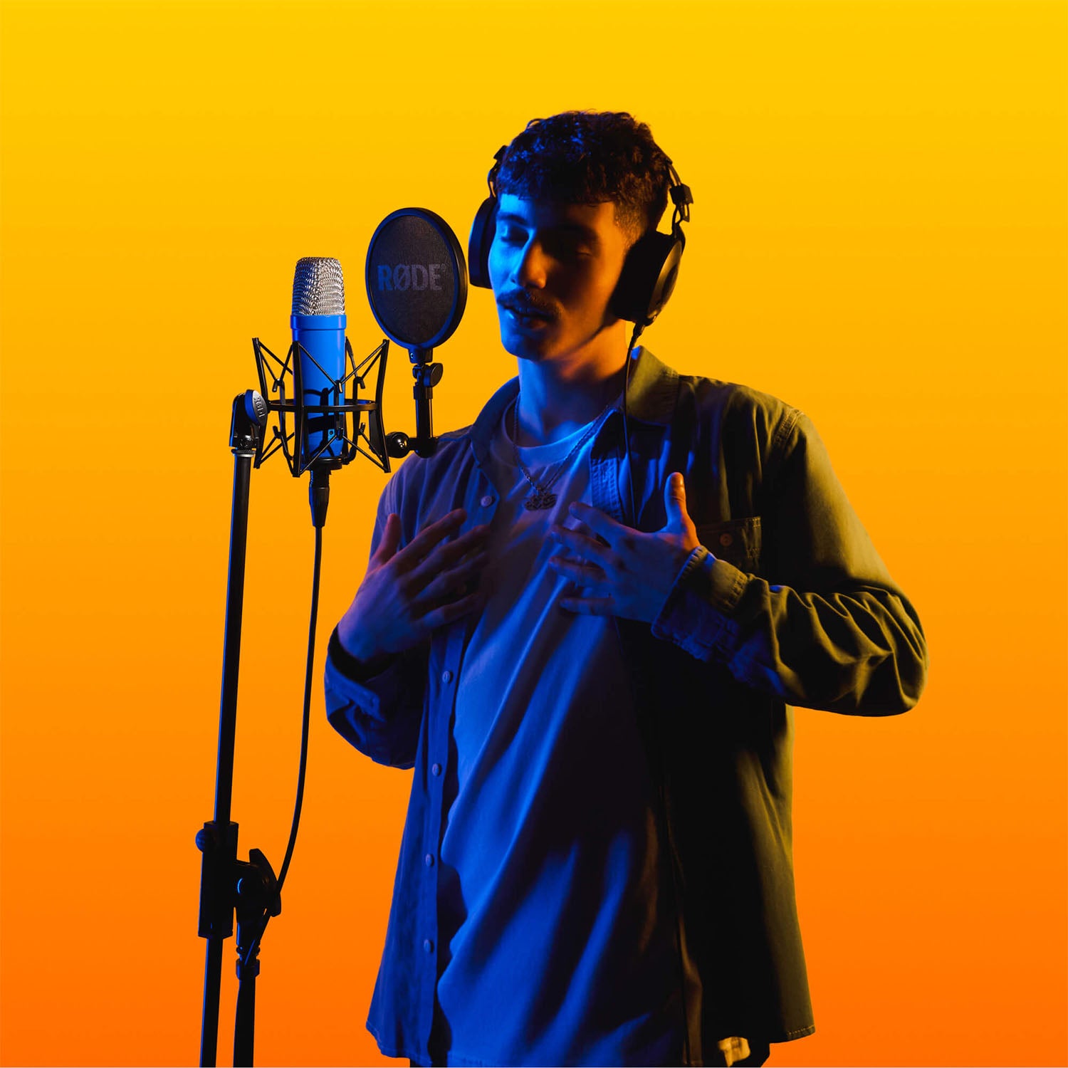 Rode NT1 Signature Series Condenser Microphone, Cobalt Blue