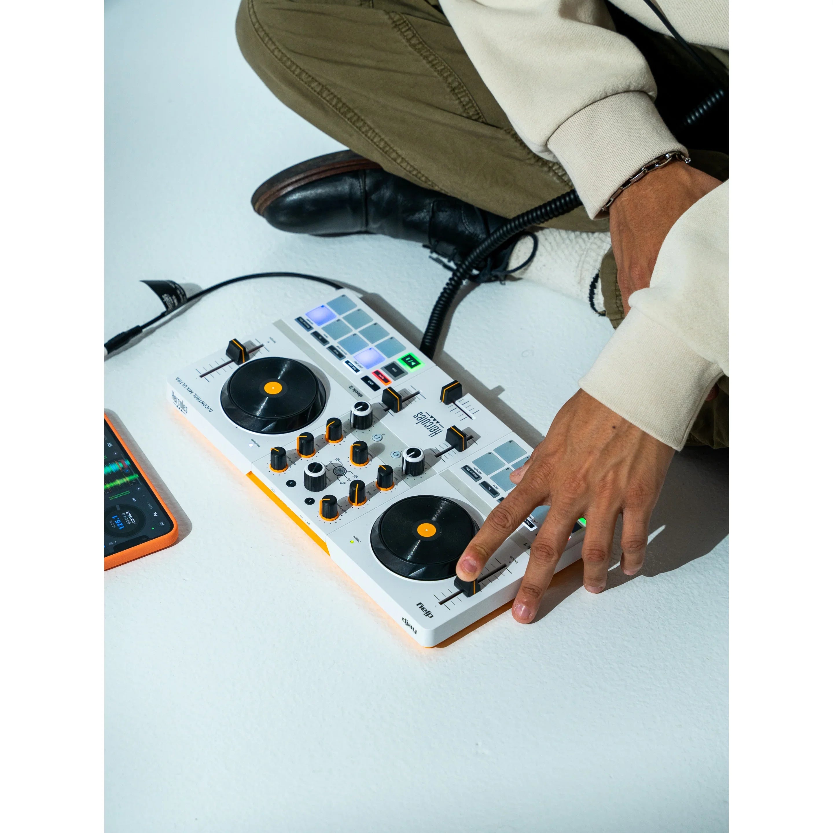 Hercules DJ Control Mix Ultra Mobile DJ Controller