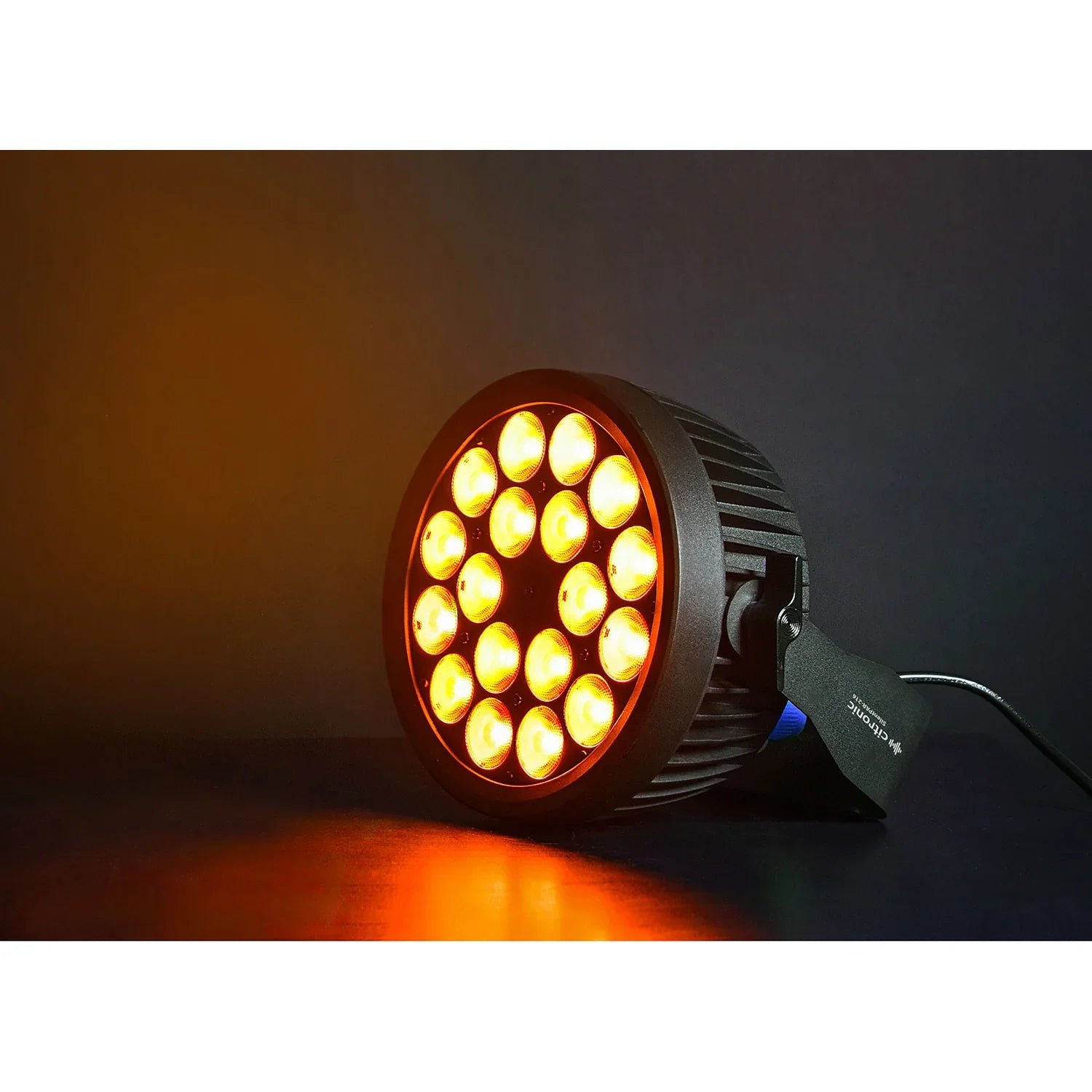 Citronic SilentPAR-216 18 x 12W RGBWA+UV Silent PAR Can