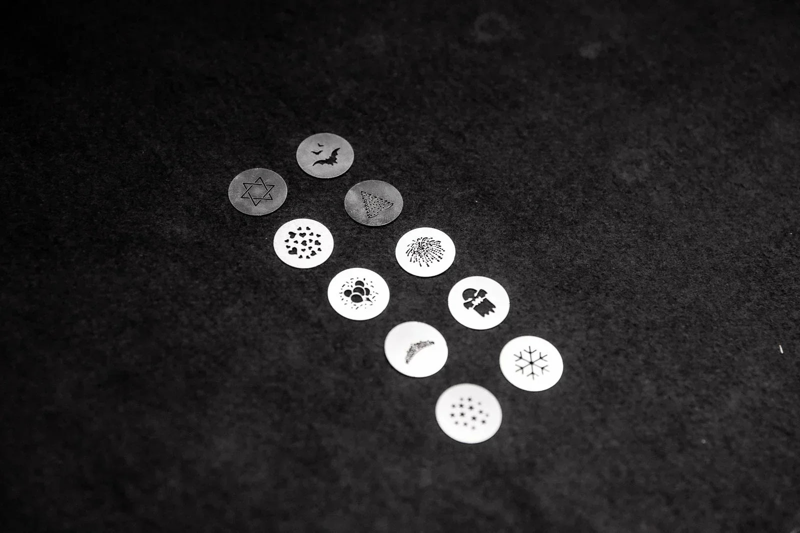 2 x Chauvet DJ Blazor 115w Barrel Effect Light With DMX Cable