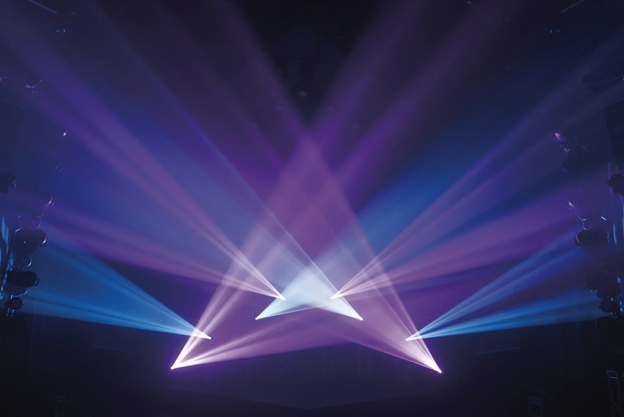 Showtec Phantom 130 Spot 130 W LED Spot Moving Head White