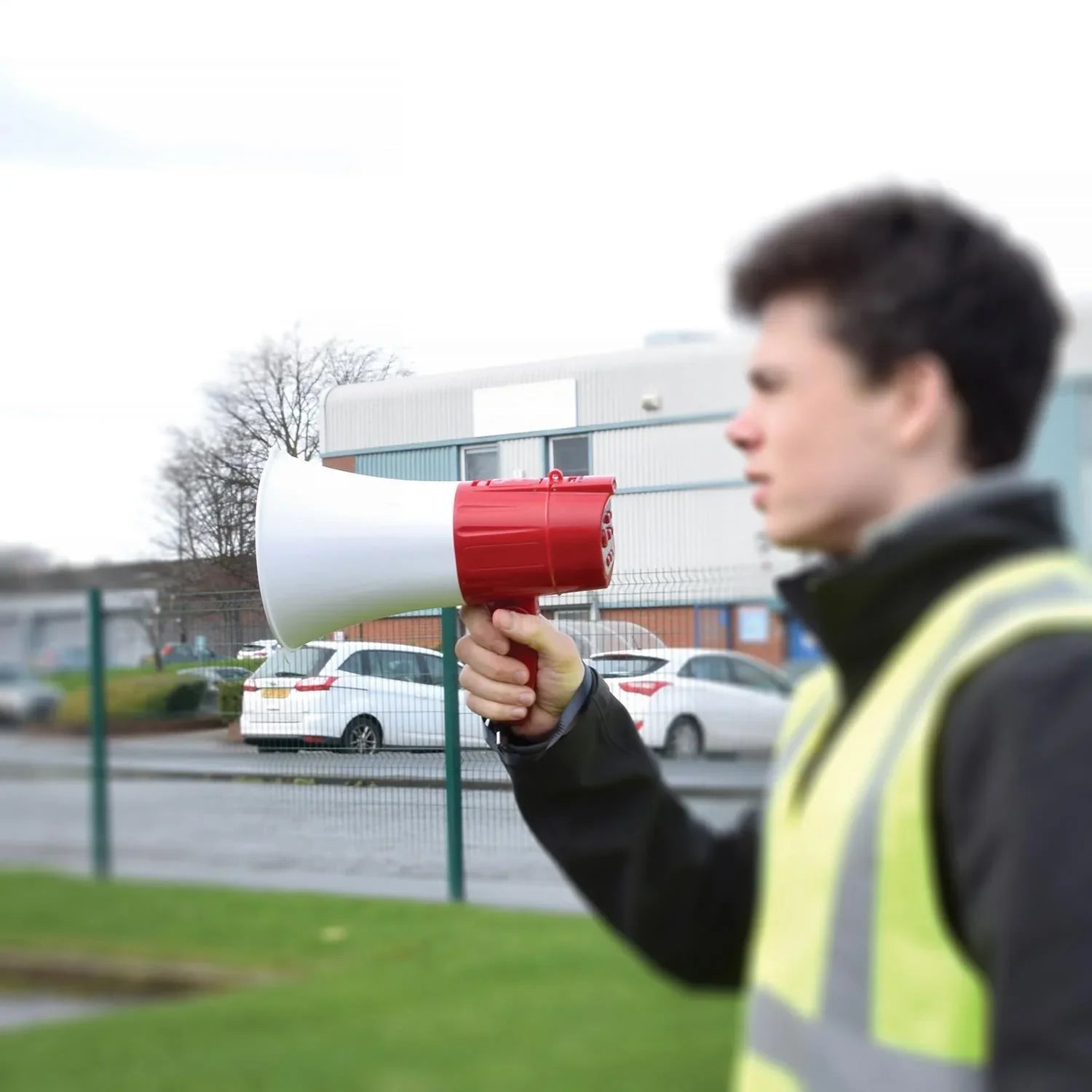 Adastra L15RBT Rechargeable Megaphone USB/SD, looper and Bluetooth - DY Pro Audio