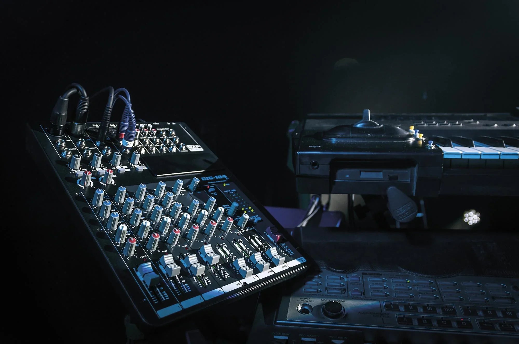 DAP DAP GIG-104C 10-Channel Analog Mixer - DY Pro Audio