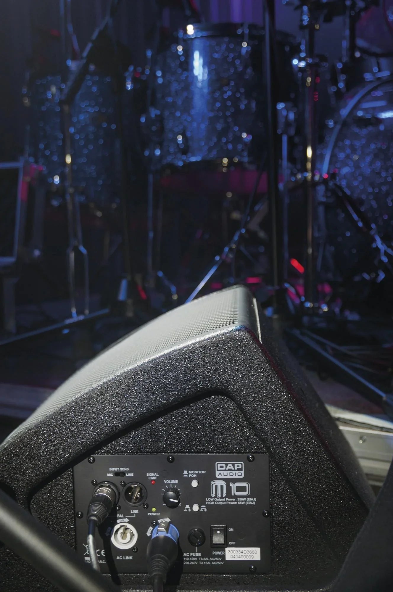 DAP M10 Active 10" floor monitor - DY Pro Audio