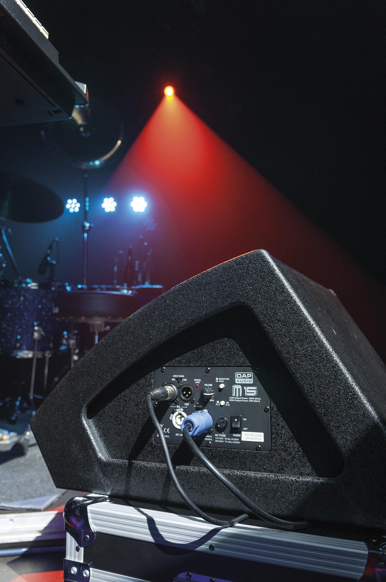 DAP M15 Active 15" floor monitor - DY Pro Audio