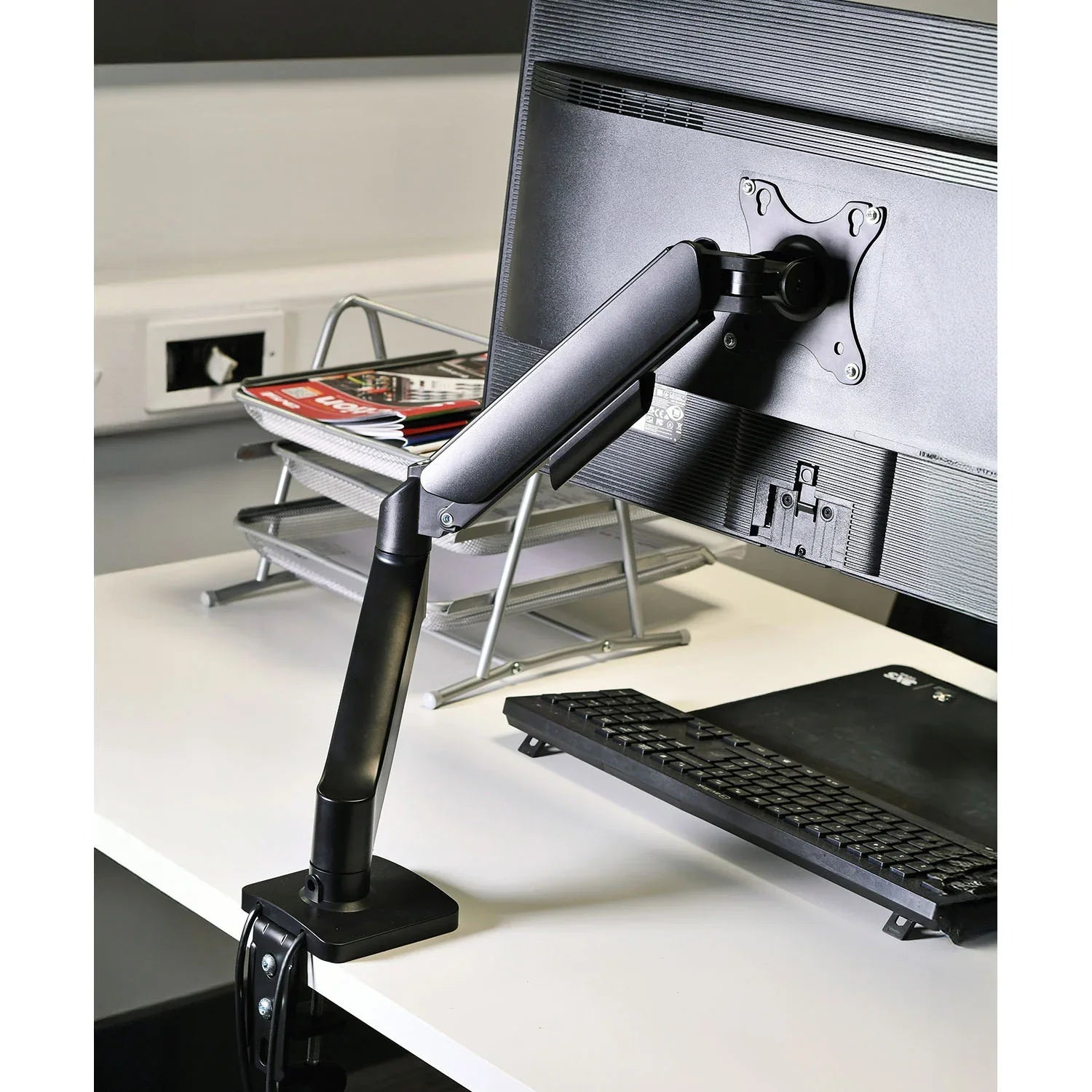 AV:link Full Motion Gas Spring Desktop Monitor Arms with USB Hub