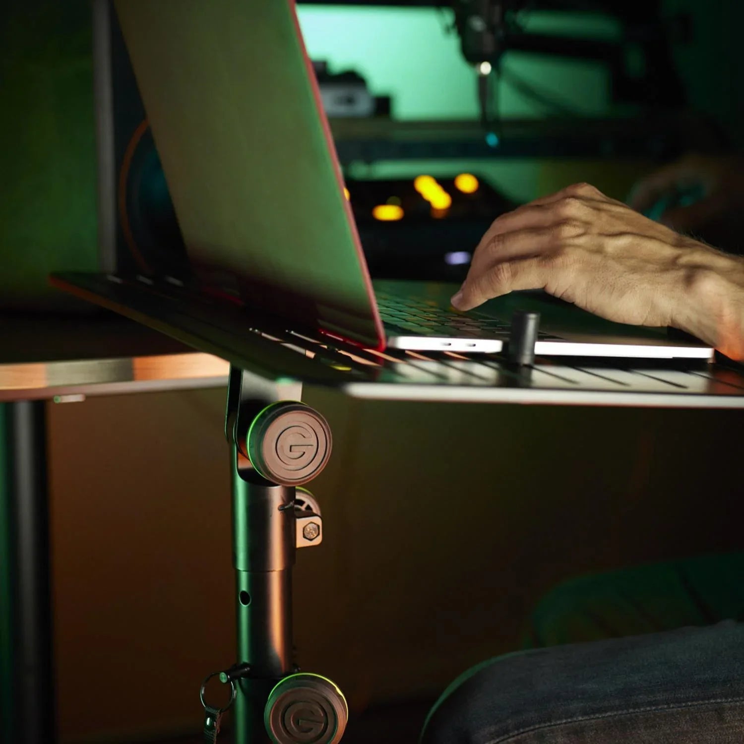 Gravity LTS T 02 B Universal Laptop Stand with Adjustable Holding Pins and Steel Base - DY Pro Audio