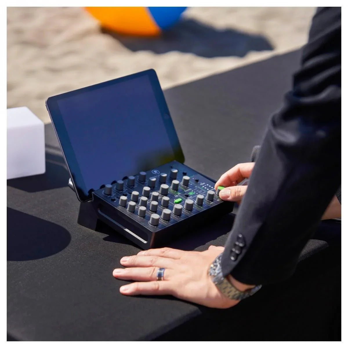 Mackie MobileMix 8 Channel USB Powered Mixer - DY Pro Audio