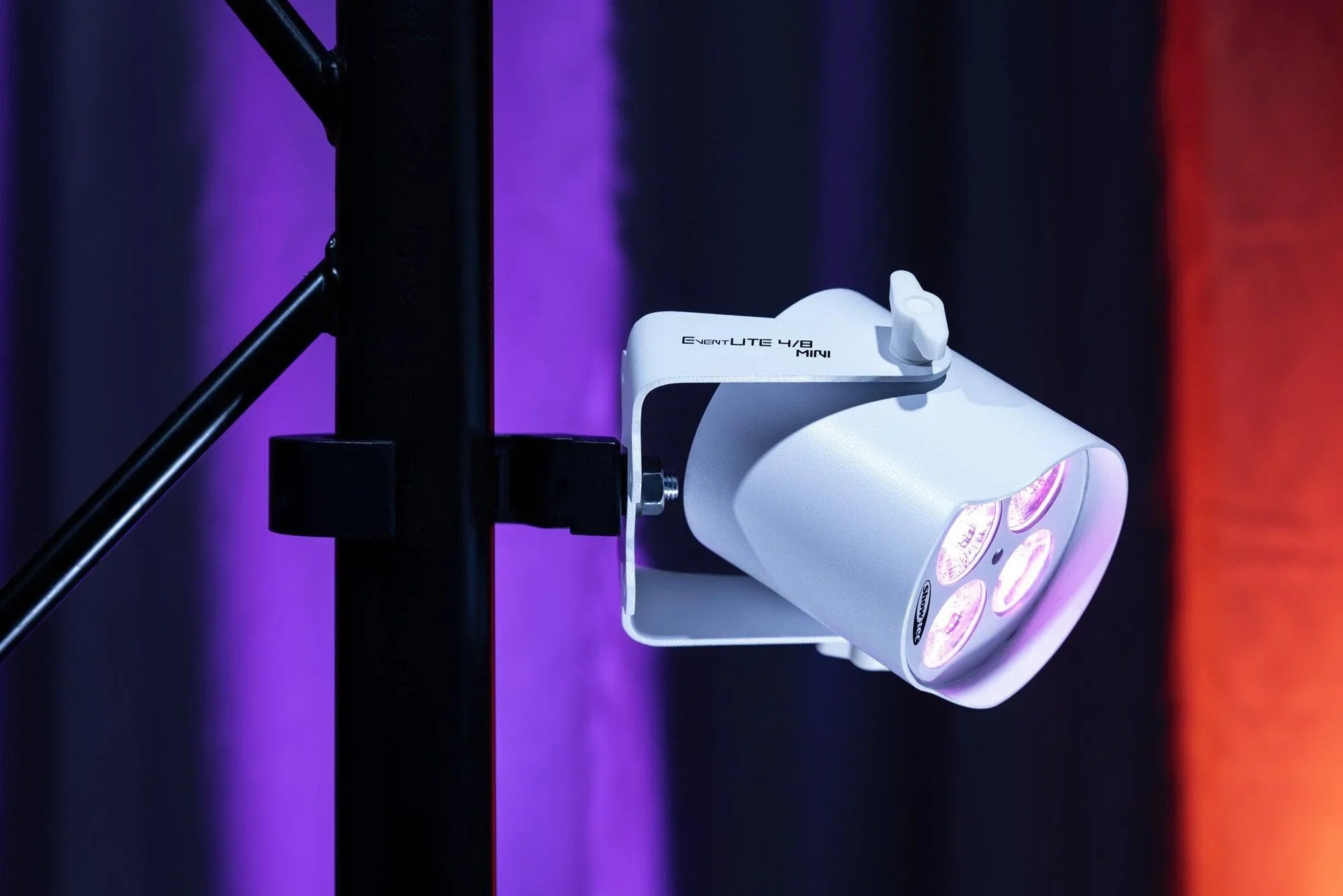 Showtec EventLITE 4/8 Mini Q6 IP65 Mobile Spot Light - white - DY Pro Audio