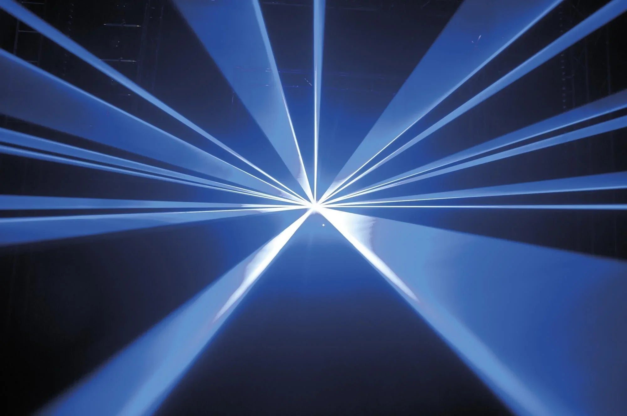 Showtec Galactic RBP-180 180 mW red blue purple Laser - DY Pro Audio