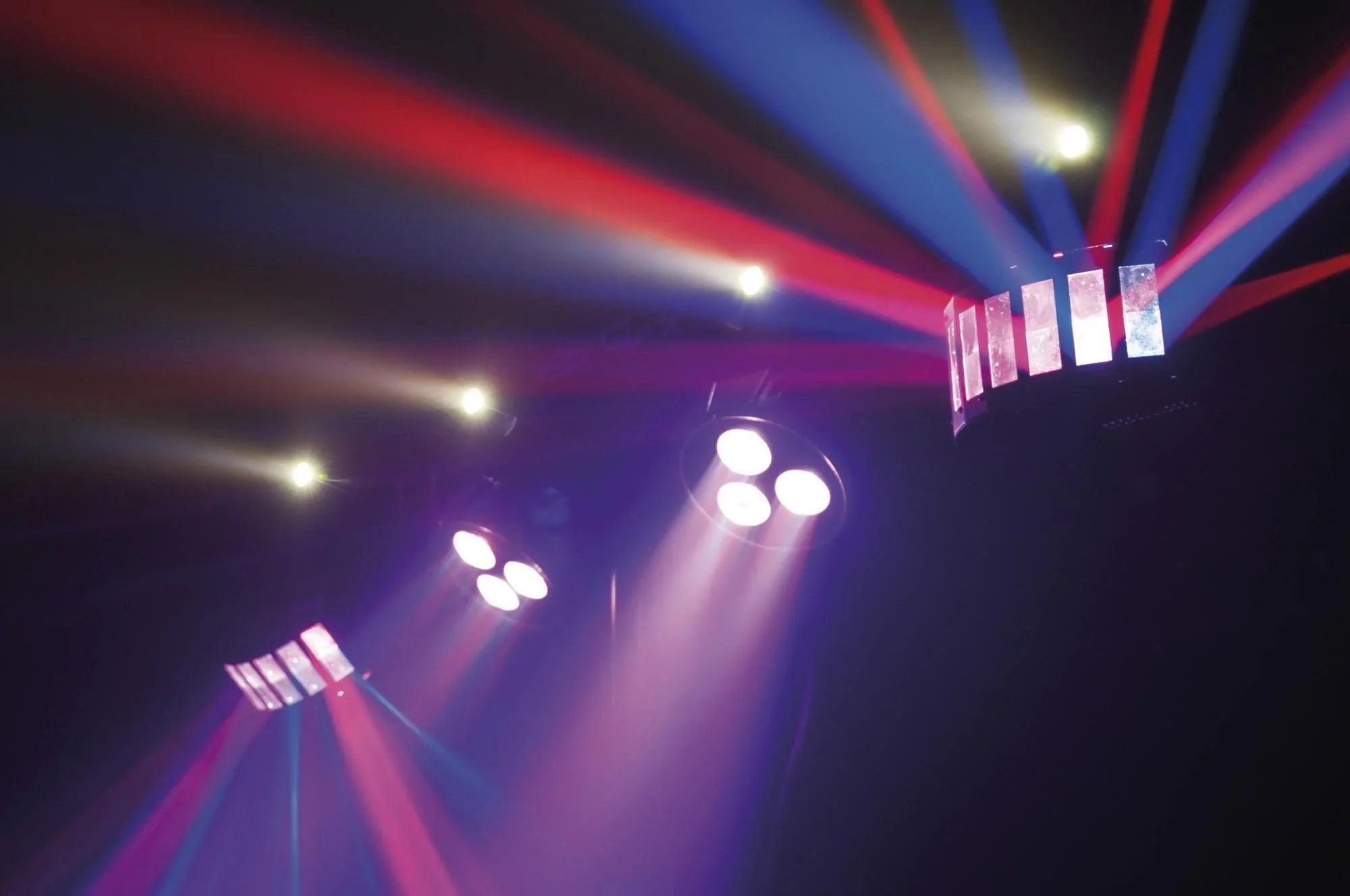 Showtec QFX Multi FX Compact Light Set With Stand, Carry Bag and Footswitch - DY Pro Audio