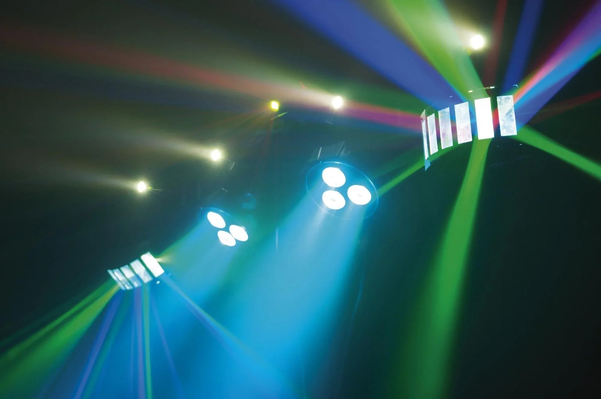 Showtec QFX Multi FX Compact Light Set With Stand, Carry Bag and Footswitch - DY Pro Audio