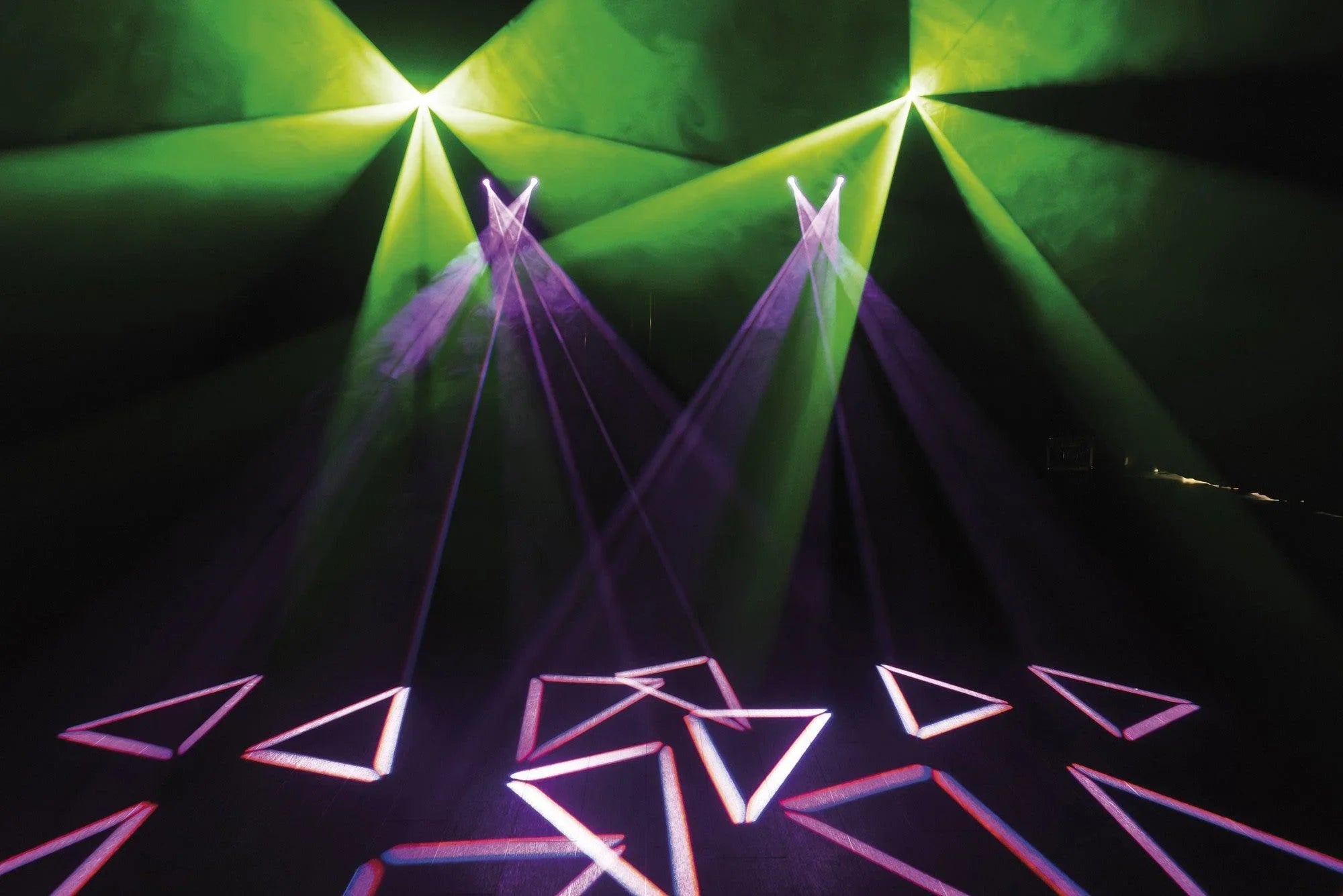 Showtec Shark Spot One Compact 60 W LED Spot Moving Head - DY Pro Audio