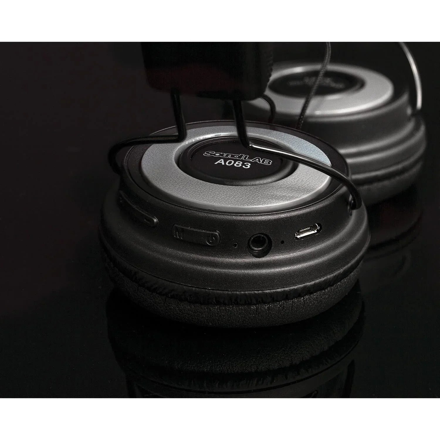 Soundlab Black Wireless Bluetooth On Ear Headphones - DY Pro Audio