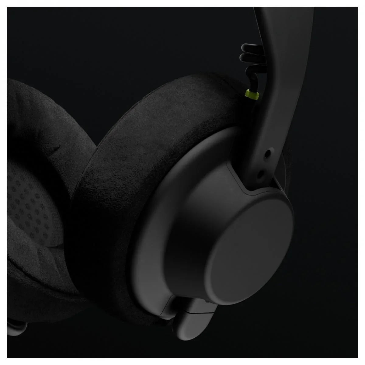 AIAIAI TMA-2 Studio Wireless+ Headphones - DY Pro Audio