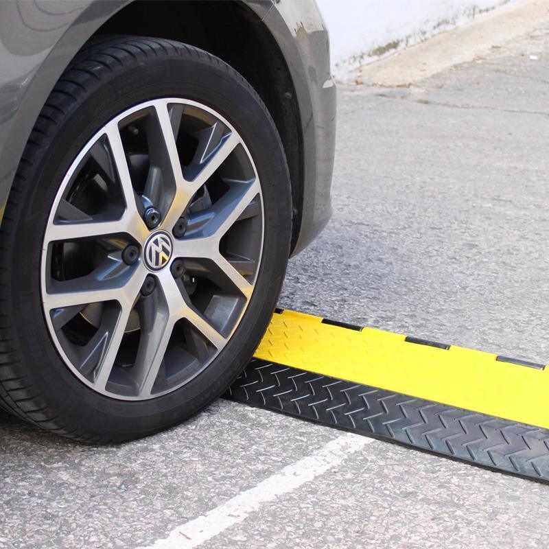 elumen8 CP180 1 Channel Cable Ramp - DY Pro Audio