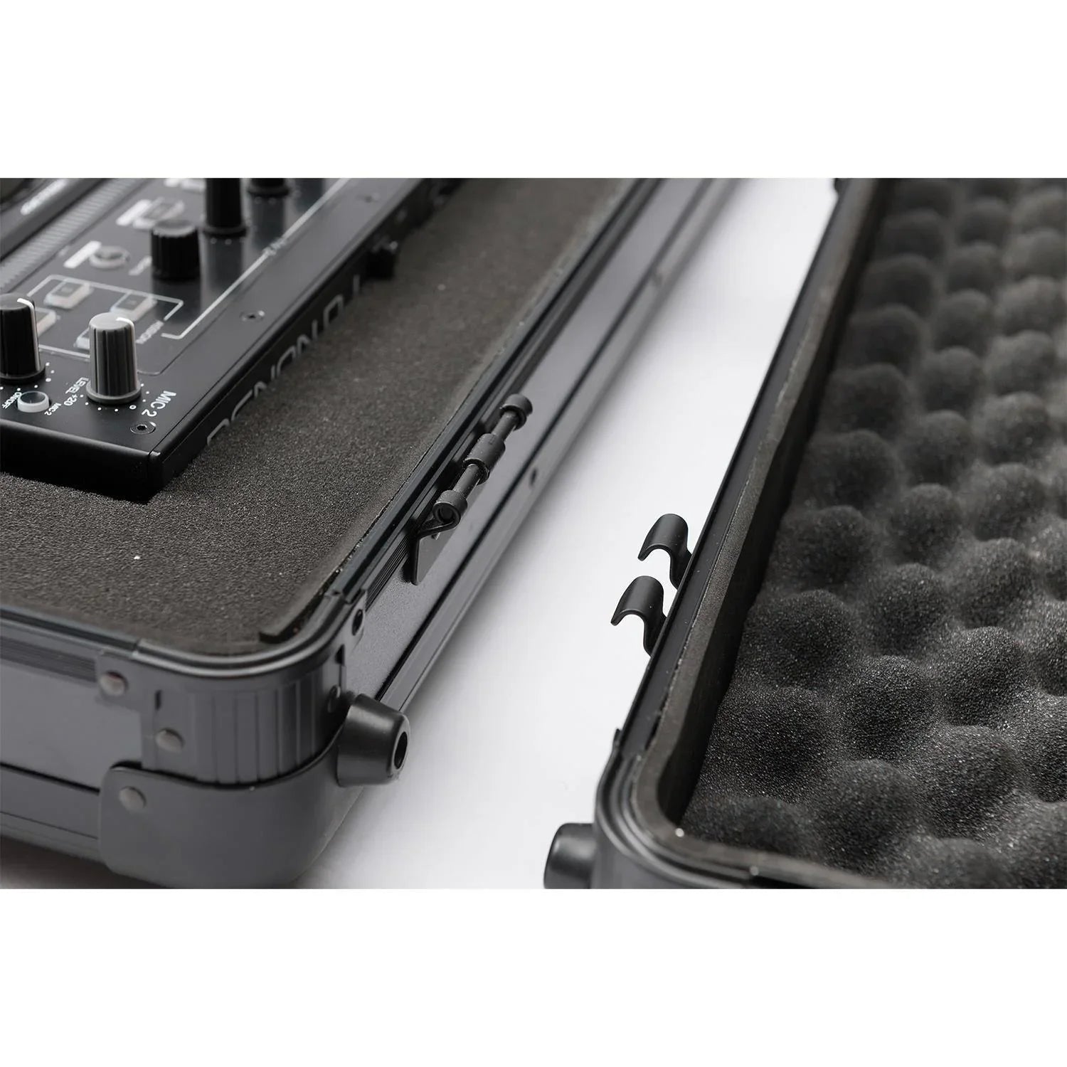 Magma CarryLite DJ-Case XXL Plus Lightweight Carry Case - DY Pro Audio