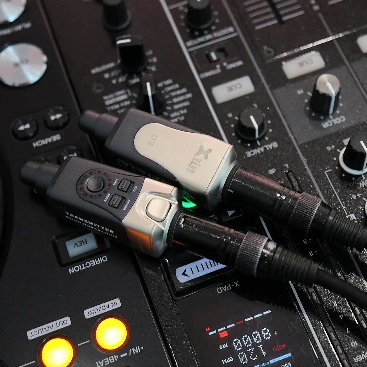 Xvive Dual U3 Wireless System for Audio - DY Pro Audio