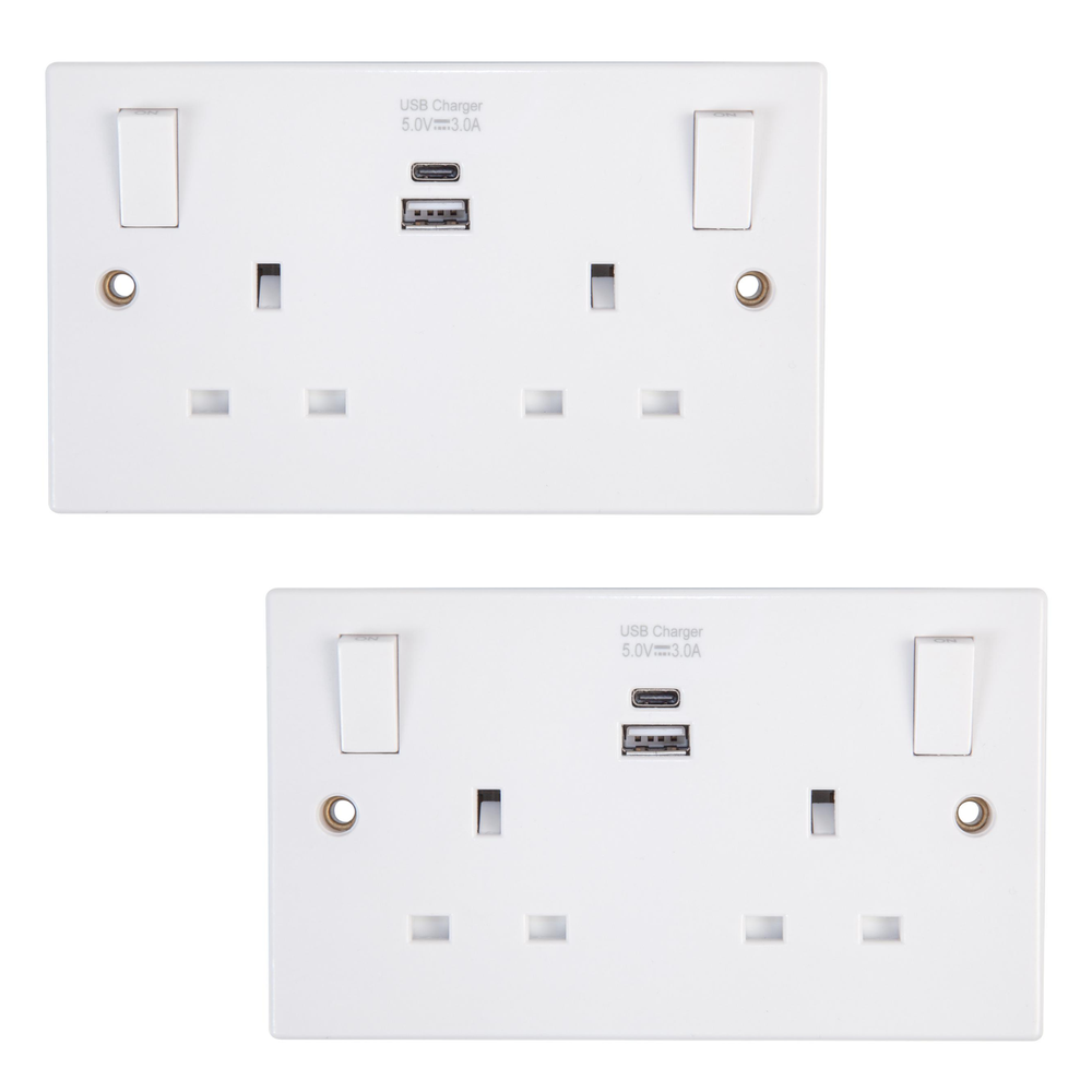 2 x Pro Elec Switched Mains Socket with USB Charging, 2 Gang, 1x USB A, 1x USB C, 13A