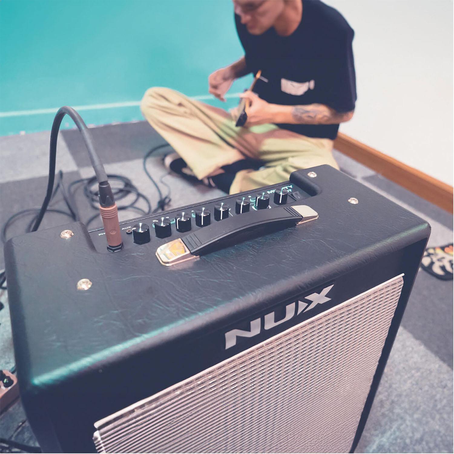 NUX Mighty 40BT 40W Guitar Amplifier with App and Bluetooth Control - DY Pro Audio